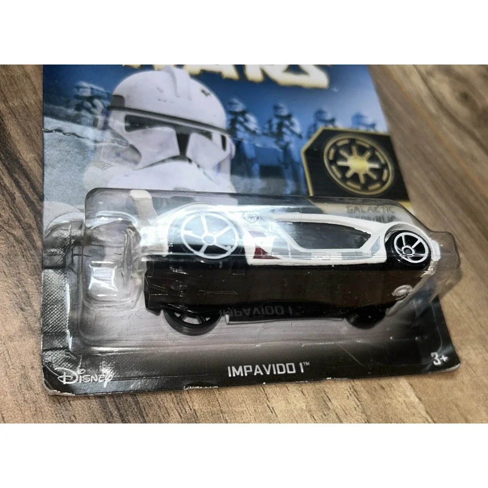 Hot Wheels Star Wars Impavido 1 Galactic Republic Diecast Car Mattel 2015‎ NEW!